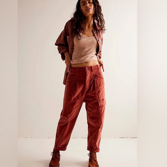 Free People Pants - NWOT FREE PEOPLE Bay To Breakers Soft Corduroy Cargo Pants In Roasted Russet S